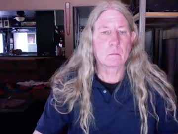 Crimsoncheeksnm Chaturbate stream image from December 17, 2024