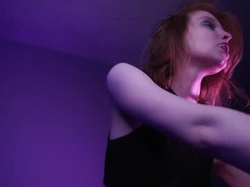 Ginger_Hugs Chaturbate stream image from December 17, 2024