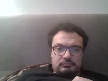 Hanyeb2020 Chaturbate stream image from December 17, 2024
