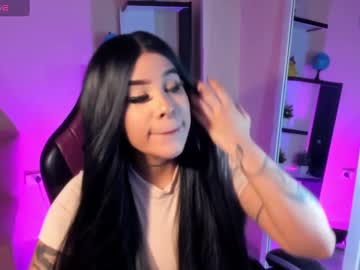 Lana_44 Chaturbate stream image from December 17, 2024