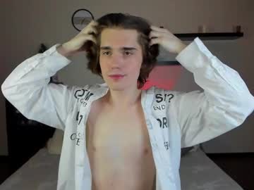 Marcusjones1 Chaturbate stream image from December 17, 2024