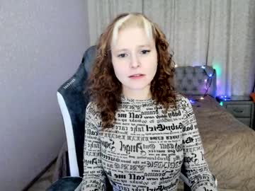 Rocky_Foxy Chaturbate stream image from December 17, 2024