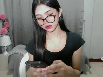 Roxie_Fuckdoll Chaturbate stream image from December 17, 2024