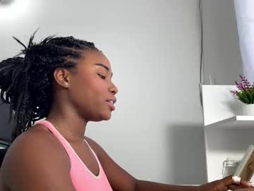 Sara_Muscle Chaturbate stream image from December 17, 2024
