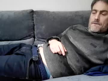 Xalegarmax Chaturbate stream image from December 17, 2024