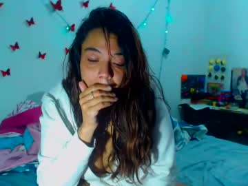 Amararoberts08 Chaturbate stream image from December 17, 2024