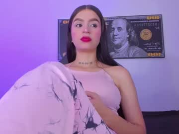 Apriljhonnes Chaturbate stream image from December 17, 2024