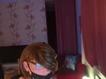 Boozedbunny Chaturbate stream image from December 17, 2024
