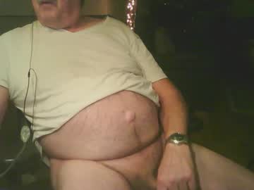 Isfuntochathere Chaturbate stream image from December 17, 2024