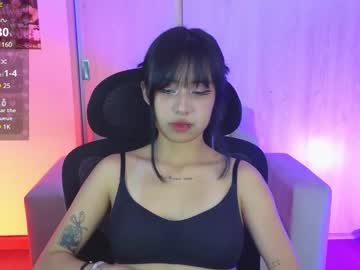Jinnxxx_ Chaturbate stream image from December 17, 2024