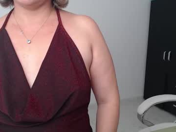 Lilly_Milf Chaturbate stream image from December 17, 2024