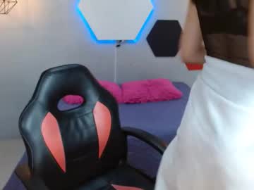 Salomeswet Chaturbate stream image from December 17, 2024