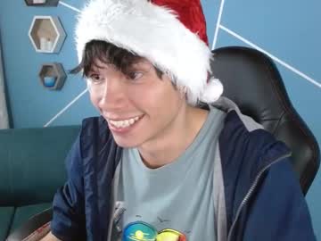 Sunrise_Miiles Chaturbate stream image from December 17, 2024