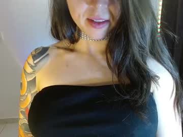 Anarosse__ Chaturbate stream image from December 18, 2024