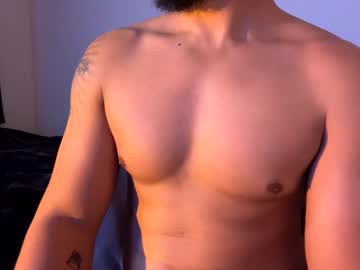 Berriess_ Chaturbate stream image from December 18, 2024