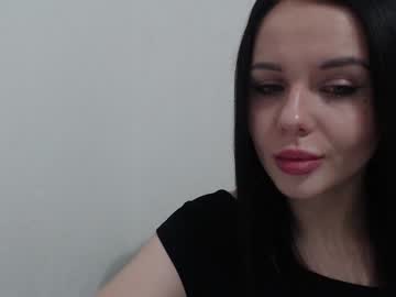 Blairyatesla Chaturbate stream image from December 18, 2024