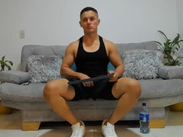Julian_Wallace Chaturbate stream image from December 18, 2024