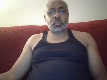 Justlookatmenow69 Chaturbate stream image from December 18, 2024