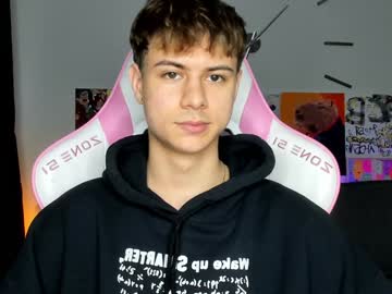 Lance_Belll Chaturbate stream image from December 18, 2024