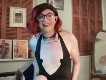 Maddycdslut Chaturbate stream image from December 18, 2024