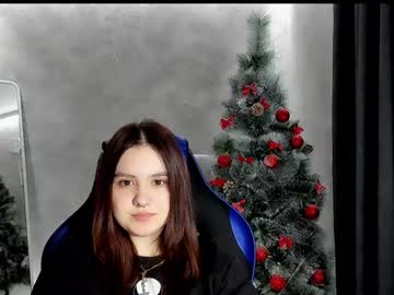 Melika_Butterfly Chaturbate stream image from December 18, 2024