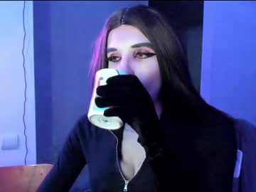 Millygrant Chaturbate stream image from December 18, 2024