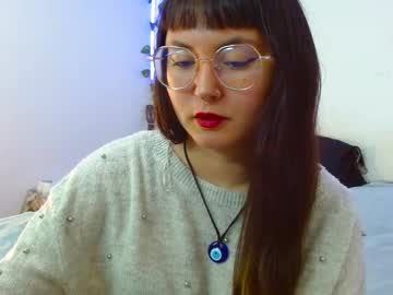 Mily_Baker Chaturbate stream image from December 18, 2024