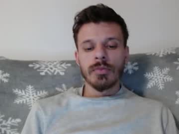 Rayann27 Chaturbate stream image from December 18, 2024