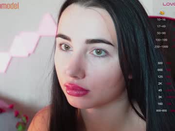 Devileli Chaturbate stream image from December 18, 2024