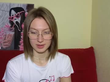 Elsaangel Chaturbate stream image from December 18, 2024