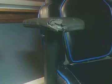 Hardcanuck59 Chaturbate stream image from December 18, 2024