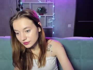 Lina__Lovely Chaturbate stream image from December 18, 2024
