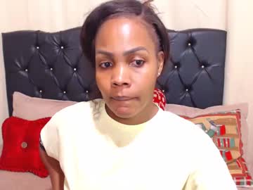 Nicolechanell271 Chaturbate stream image from December 18, 2024