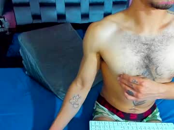 Piggy_Eddy Chaturbate stream image from December 18, 2024
