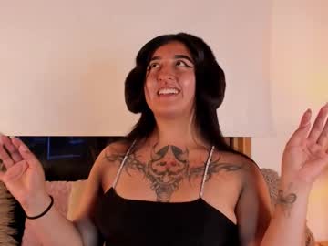 Rennata_T Chaturbate stream image from December 18, 2024