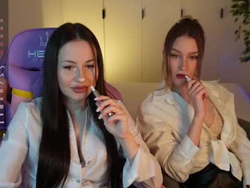 Shy_Bee Chaturbate stream image from December 18, 2024