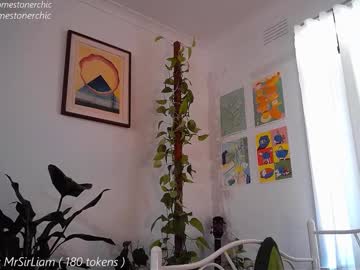 Somestonerchic Chaturbate stream image from December 18, 2024