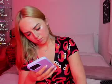 Sophi_Moreno Chaturbate stream image from December 18, 2024