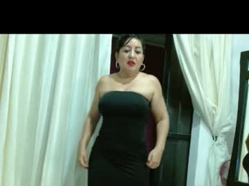 Viollet_28 Chaturbate stream image from December 18, 2024