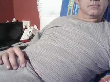 Yahe2010 Chaturbate stream image from December 18, 2024