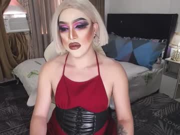 Yourlivingonurdream Chaturbate stream image from December 18, 2024
