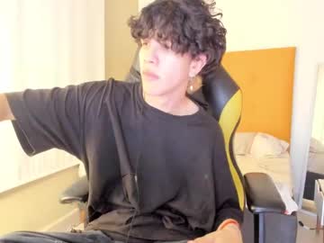 Alan_Snow1_ Chaturbate stream image from December 18, 2024
