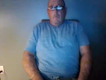 Cumsalot55797187 Chaturbate stream image from December 18, 2024