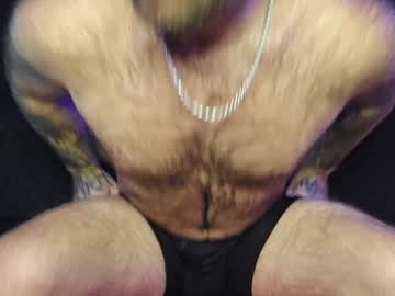 Lancehardwood222 Chaturbate stream image from December 18, 2024