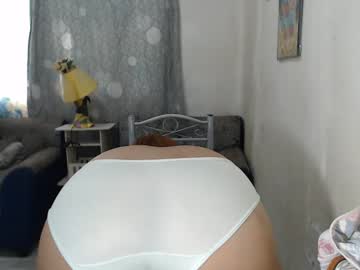 Lovely_Singlemom Chaturbate stream image from December 18, 2024