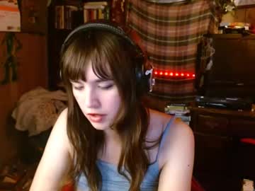 Pixinun Chaturbate stream image from December 18, 2024