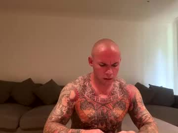 Thetattooed Chaturbate stream image from December 18, 2024