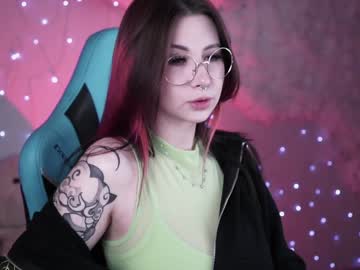 Wesleegray Chaturbate stream image from December 18, 2024