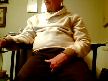 4uguys Chaturbate stream image from December 18, 2024