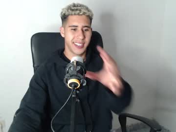 Alejandrojf_00 Chaturbate stream image from December 18, 2024